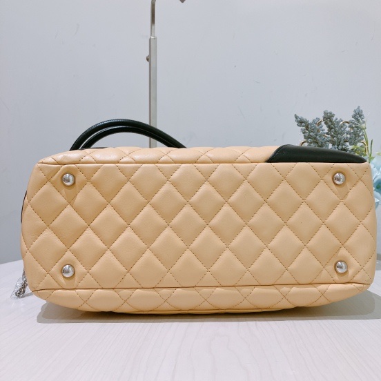 CHANEL 香奈兒復古保齡球手拿包包CAMBON BOWLING BAG-26