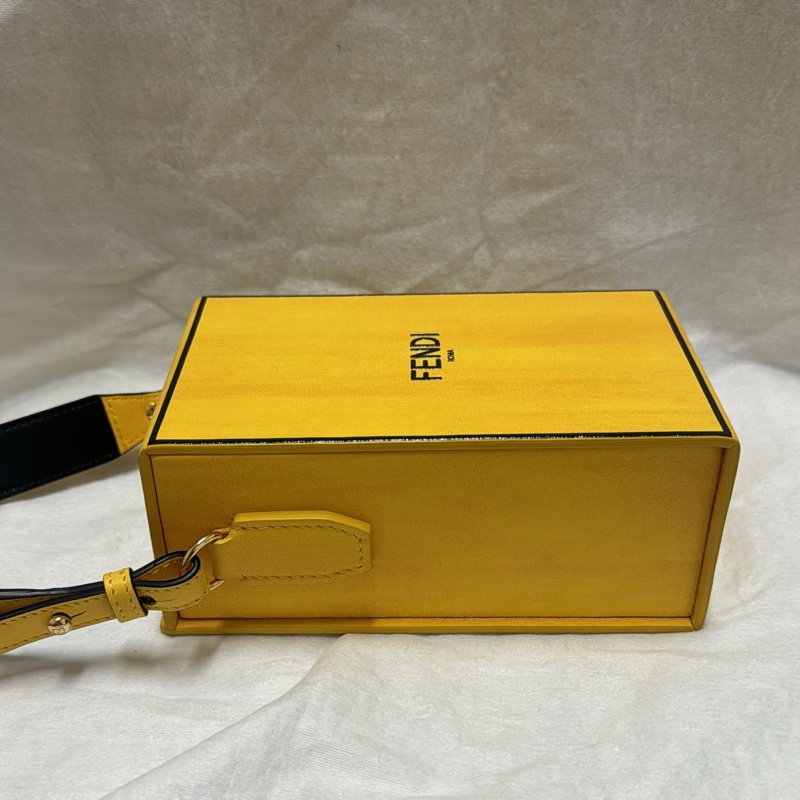 FENDI BOX 盒子包/走秀款/肩背斜跨皆可-3