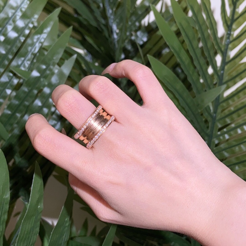 Bvlgari 寶格麗bezo1彈簧玫瑰金鑲鑽戒指54號 2021年4月12號購入-1