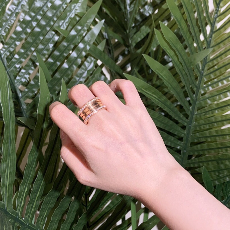 Bvlgari 寶格麗bezo1彈簧玫瑰金鑲鑽戒指54號 2021年4月12號購入-2
