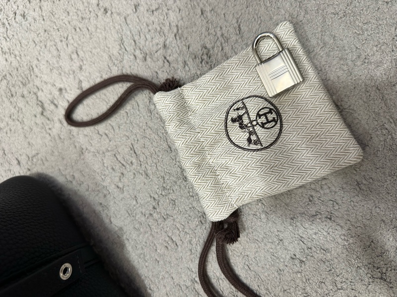 全新 愛馬仕 Hermes Picotin 菜籃子 22 黑銀 W刻-6