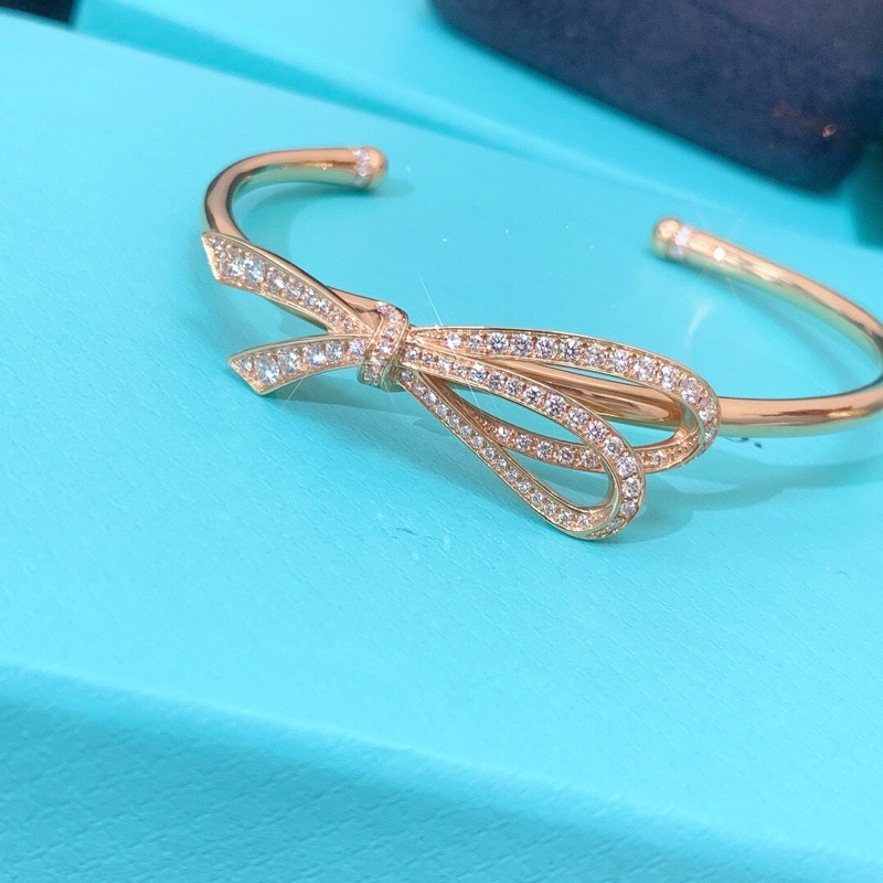 Tiffany 蒂芙尼滿鑽大蝴蝶結Bow 玫瑰金手鐲 m碼,尺寸適合手腕16厘米佩戴-3