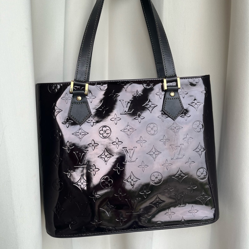 「🍖中秋檔期下殺🍖」(原廠防塵袋 米色內裏)LV Vernis 薇薇安 肩背包 手提包👜-0