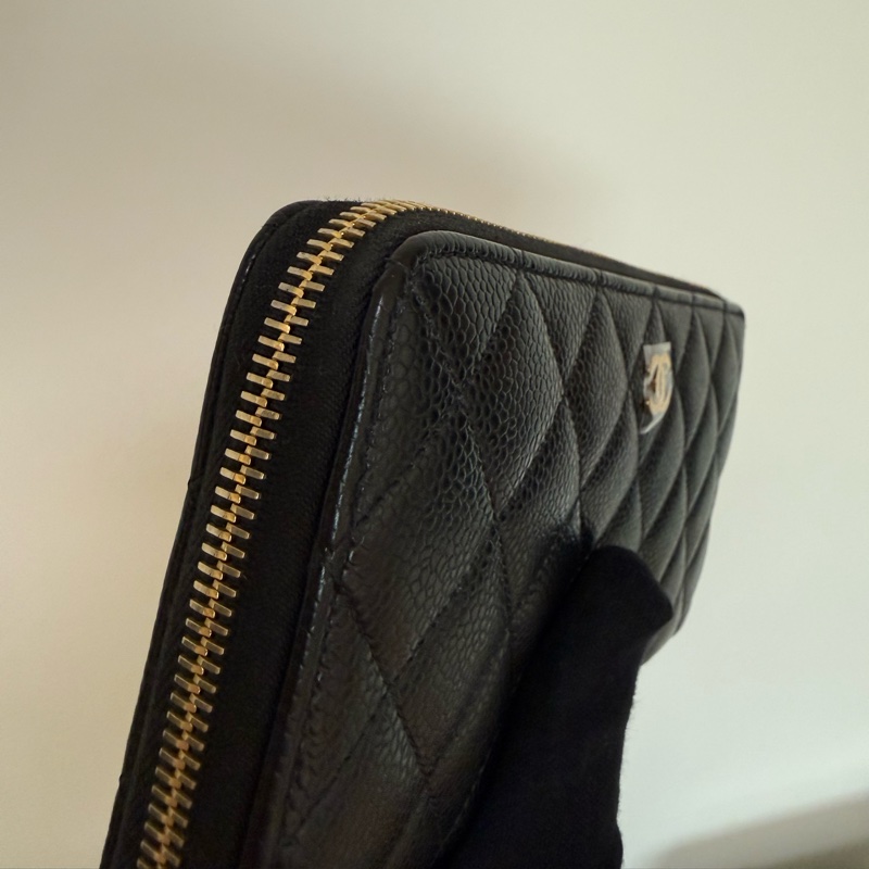 Chanel 經典黑金荔枝牛皮 ㄇ字拉鍊長夾 香奈兒-15