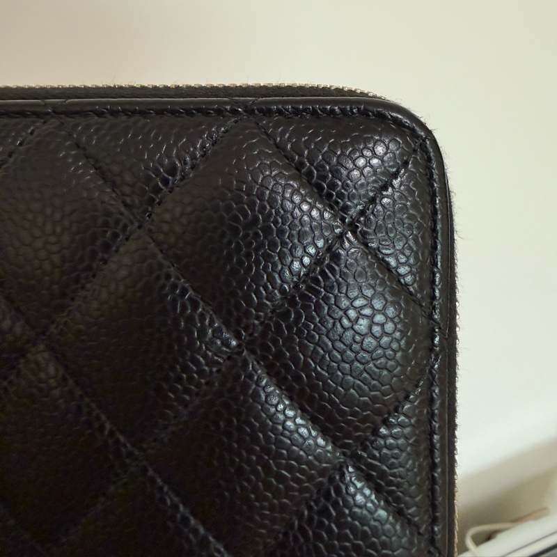 Chanel 經典黑金荔枝牛皮 ㄇ字拉鍊長夾 香奈兒-26