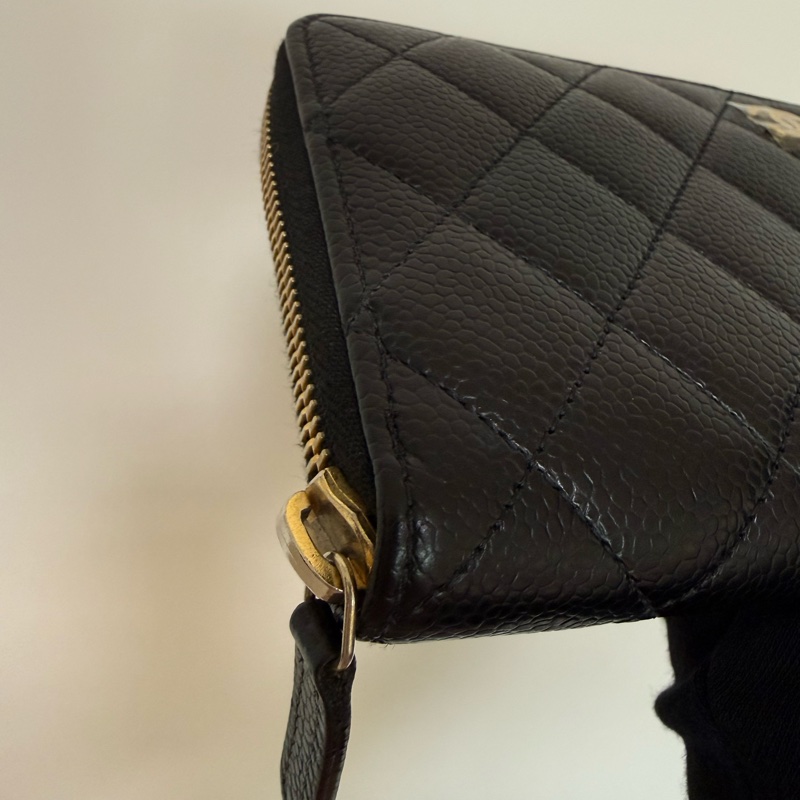 Chanel 經典黑金荔枝牛皮 ㄇ字拉鍊長夾 香奈兒-27