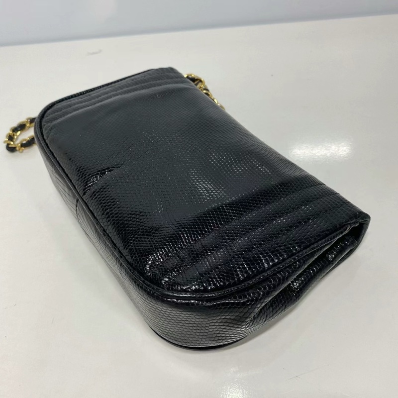 Chanel 蜥蜴皮相機包-5