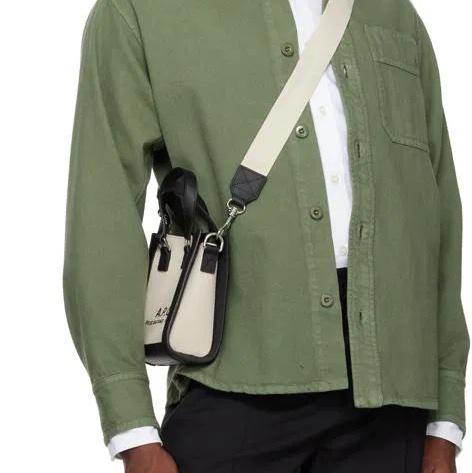 A.P.C Camille mini tote 品牌logo白色帆布迷你托特包 斜背包 付背帶-14