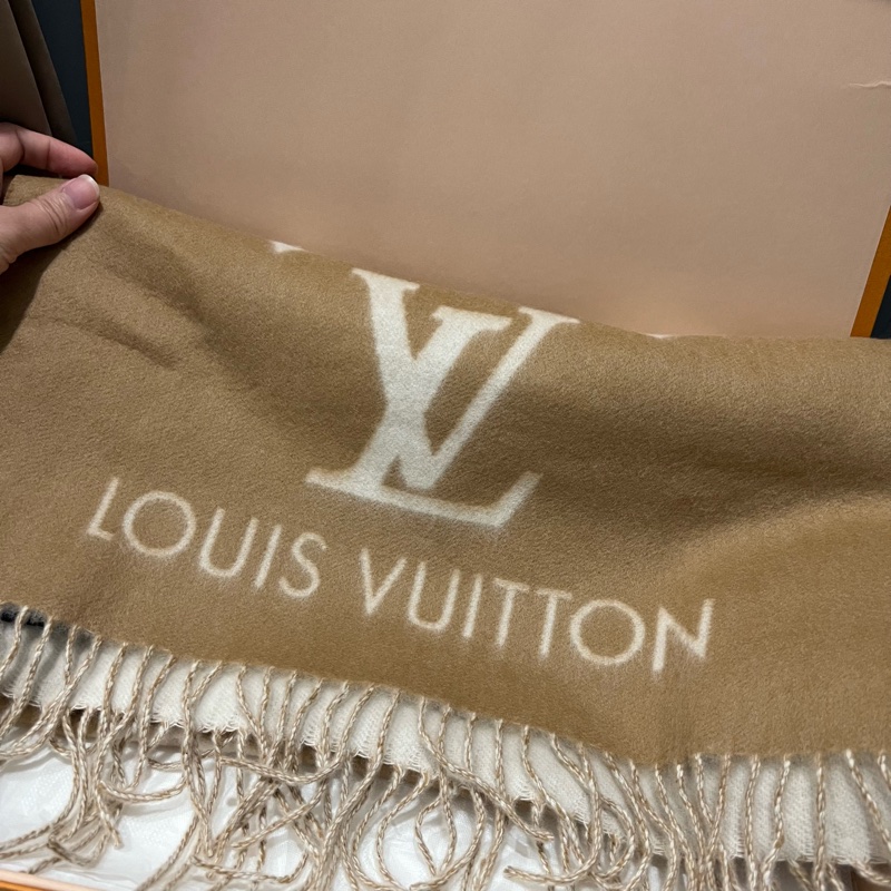 全新閒置 Louis Vuitton LV Reykjavik 山羊絨 圍巾 奶茶-3
