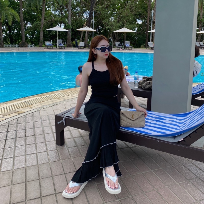 可議價YSL Loulou puffer 迷你雲朵包 斜背包 奶茶色-2