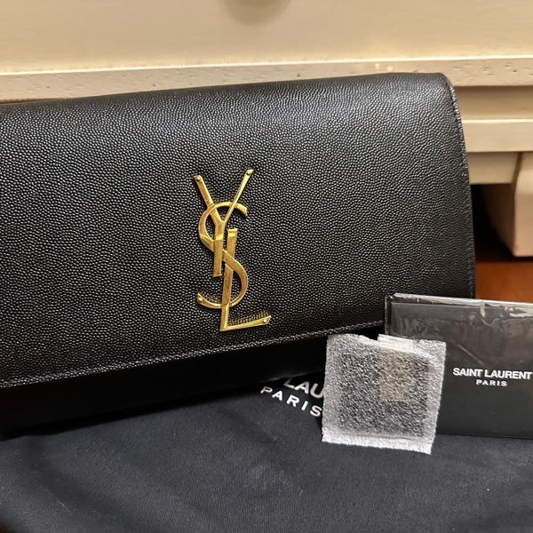 YSL KATE粒面皮革中型手袋-0