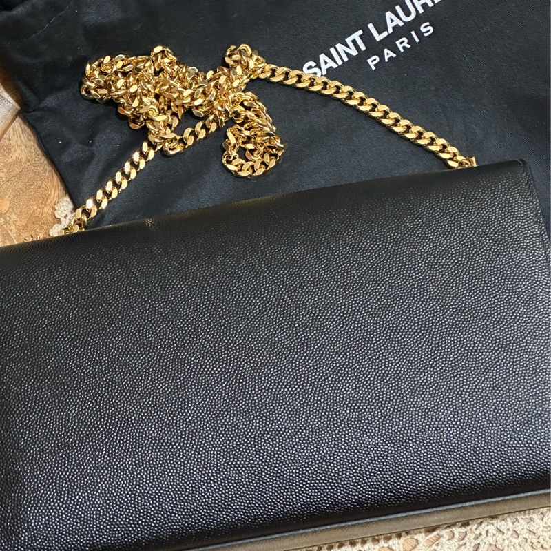 YSL KATE粒面皮革中型手袋-3