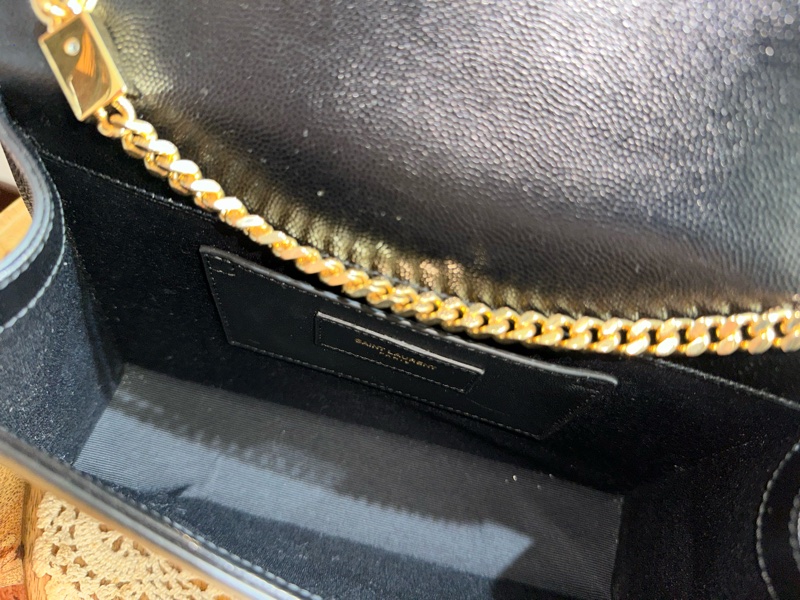 YSL KATE粒面皮革中型手袋-6