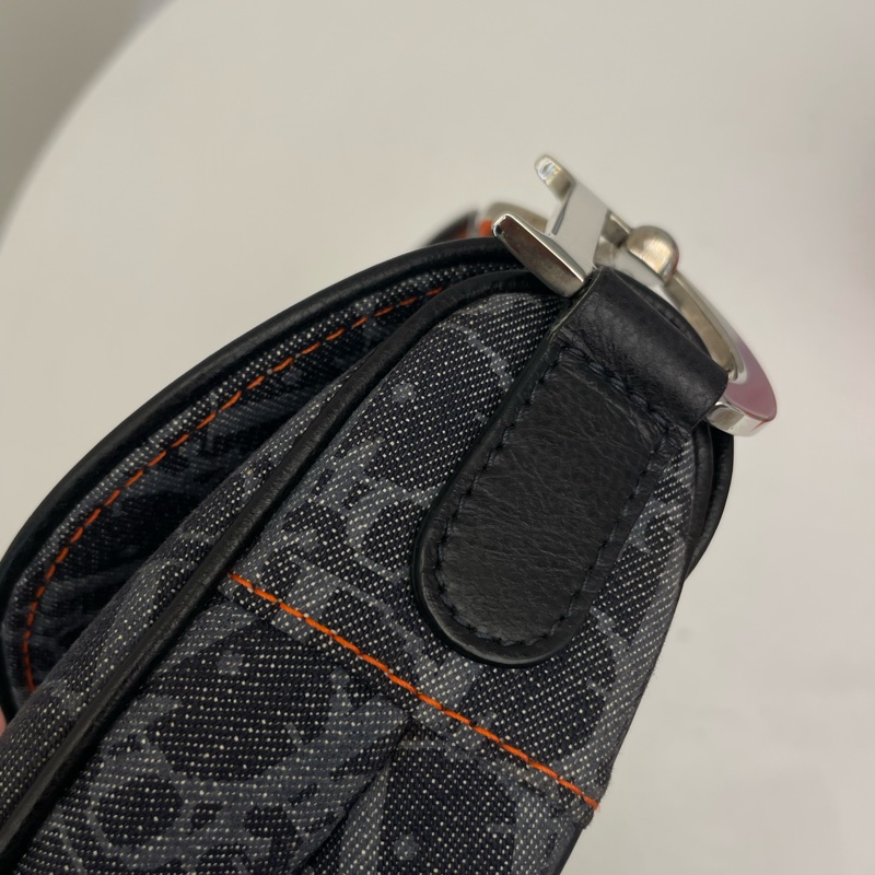 ▪️富貴選物FUGUEI▪️DIOR 海盜爺 飛行員系列 深藍色老花馬鞍包 銀釦-7