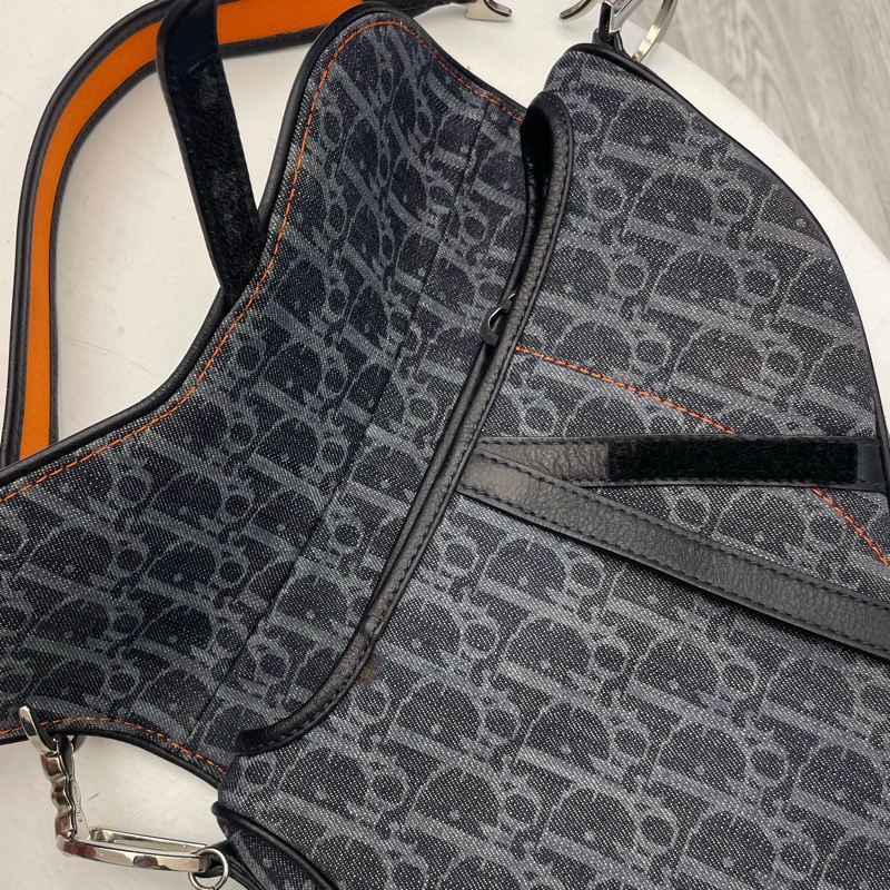 ▪️富貴選物FUGUEI▪️DIOR 海盜爺 飛行員系列 深藍色老花馬鞍包 銀釦-11