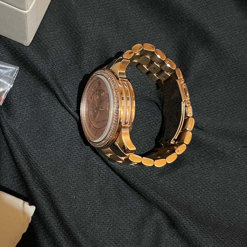 Michael Kors 玫瑰金鑽錶MK-8