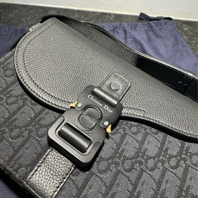 Dior Saddle小型翻蓋郵差包-4