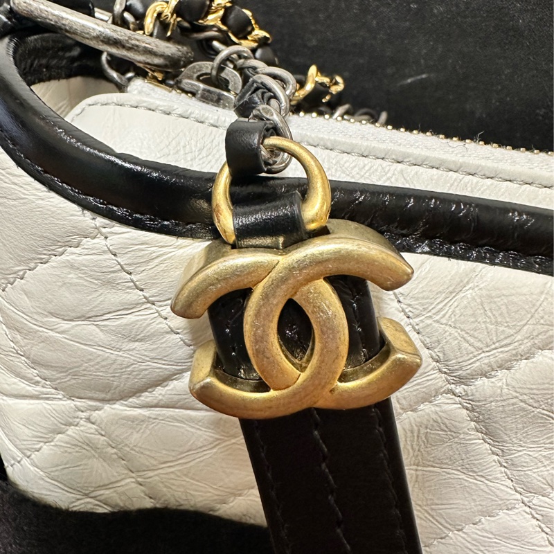 Chanel 香奈兒小號流浪包 黑白配色-4