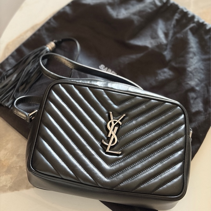 YSL Lou 中尺寸黑色銀logo 相機包 可議價-5