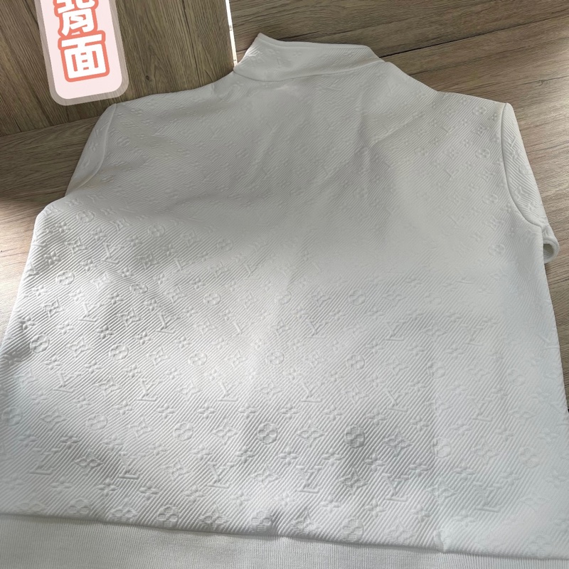 五折出清❗️Lv白色滿版Logo運動外套❗️精品外套百搭好看🤩-8