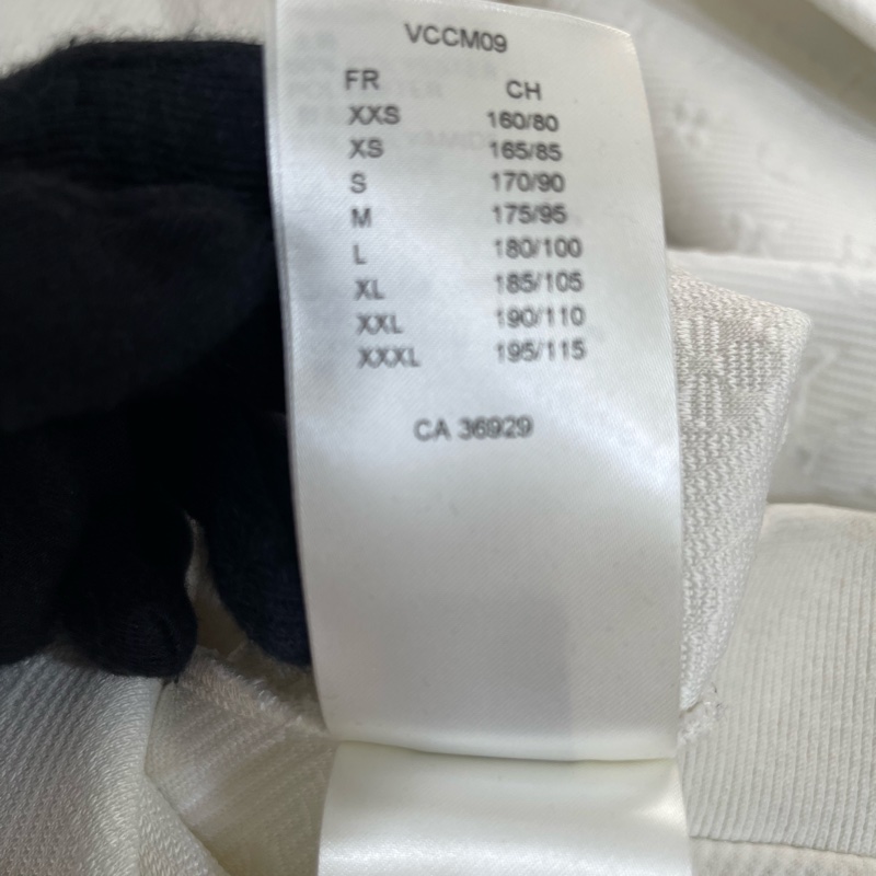 五折出清❗️Lv白色滿版Logo運動外套❗️精品外套百搭好看🤩-12