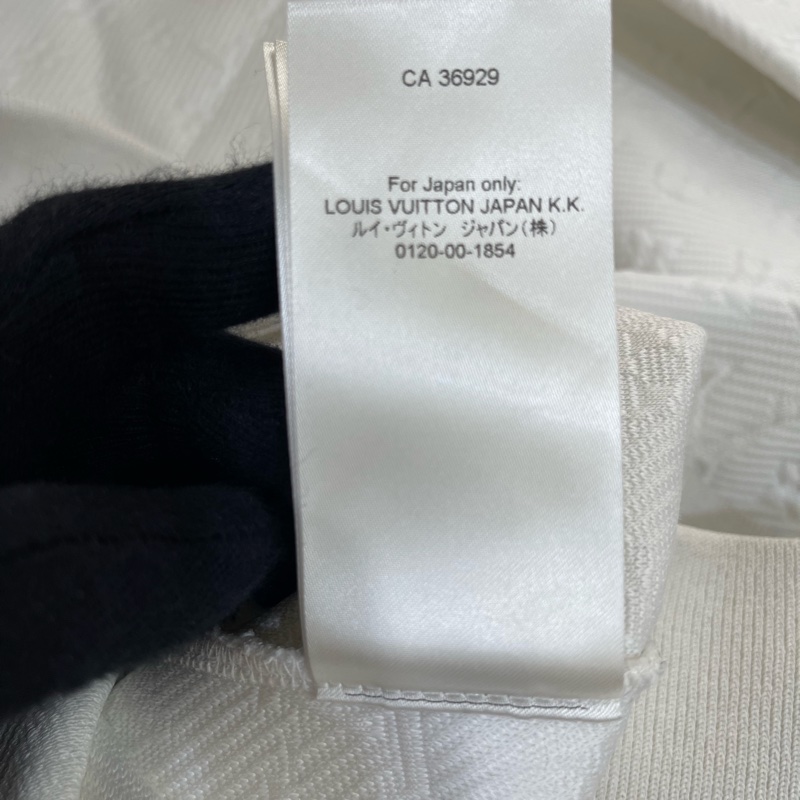 五折出清❗️Lv白色滿版Logo運動外套❗️精品外套百搭好看🤩-15