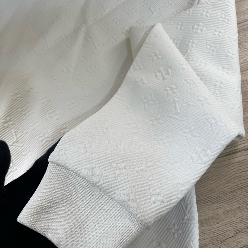 五折出清❗️Lv白色滿版Logo運動外套❗️精品外套百搭好看🤩-20