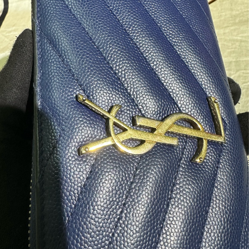 YSL 藍色荔枝牛皮長夾-40