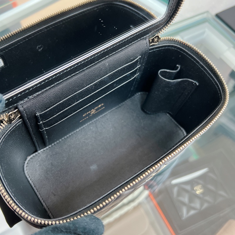 近新✨Chanel vanity 黑金手柄長盒子鏈條包/ 化妝包-12