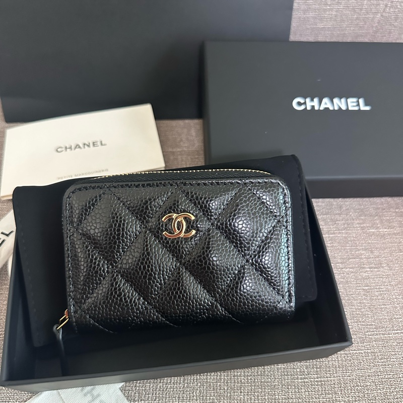 💖Chanel 拉鍊零錢包 💖 黑金牛 全新全配-0