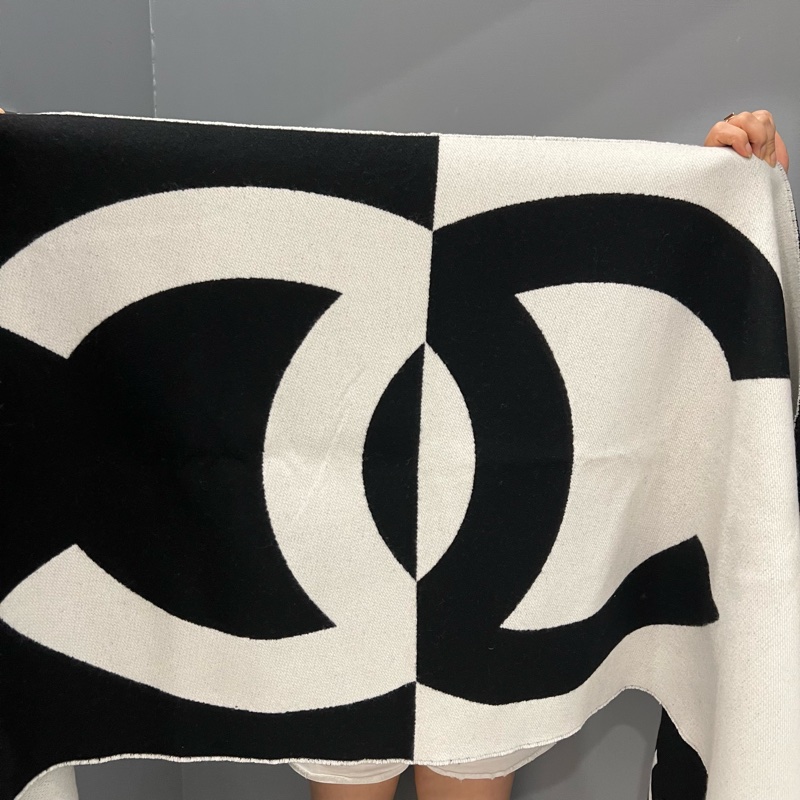Chanel 香奈兒 爆款 熊貓拼色 圍巾 披肩-2