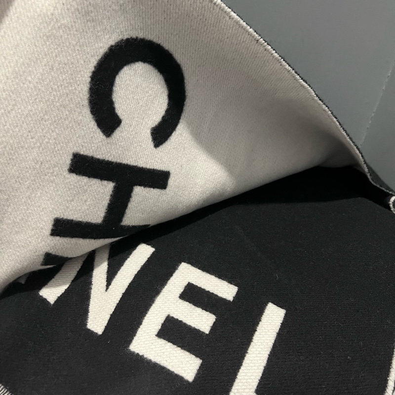 Chanel 香奈兒 爆款 熊貓拼色 圍巾 披肩-8