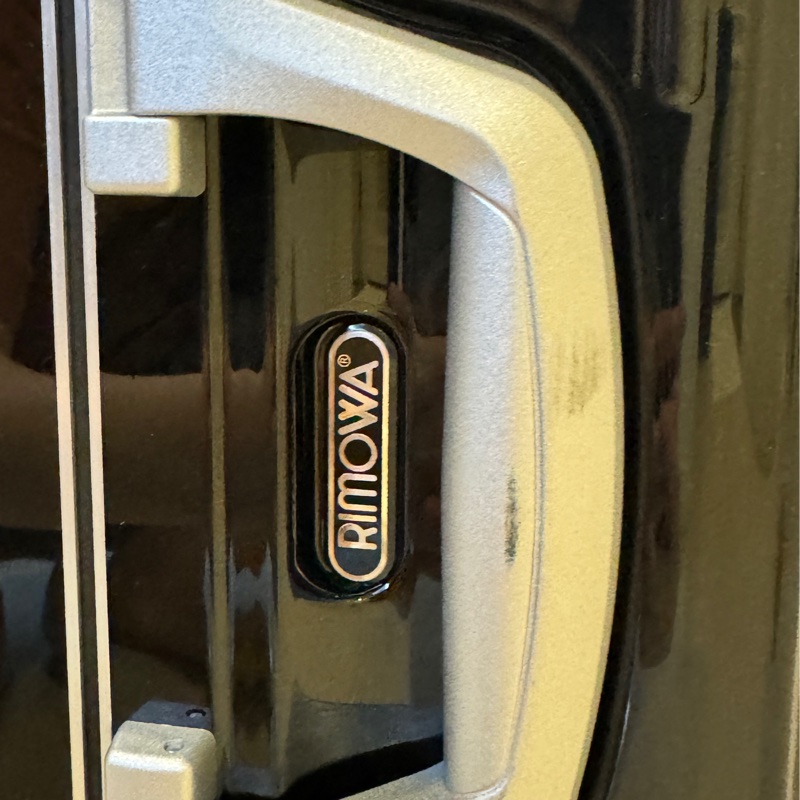 Rimowa 27寸行李箱-11