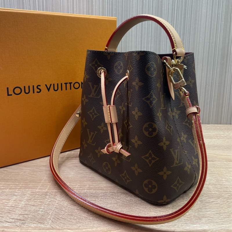LV Néonoé BB M46581 經典老花小水桶-9