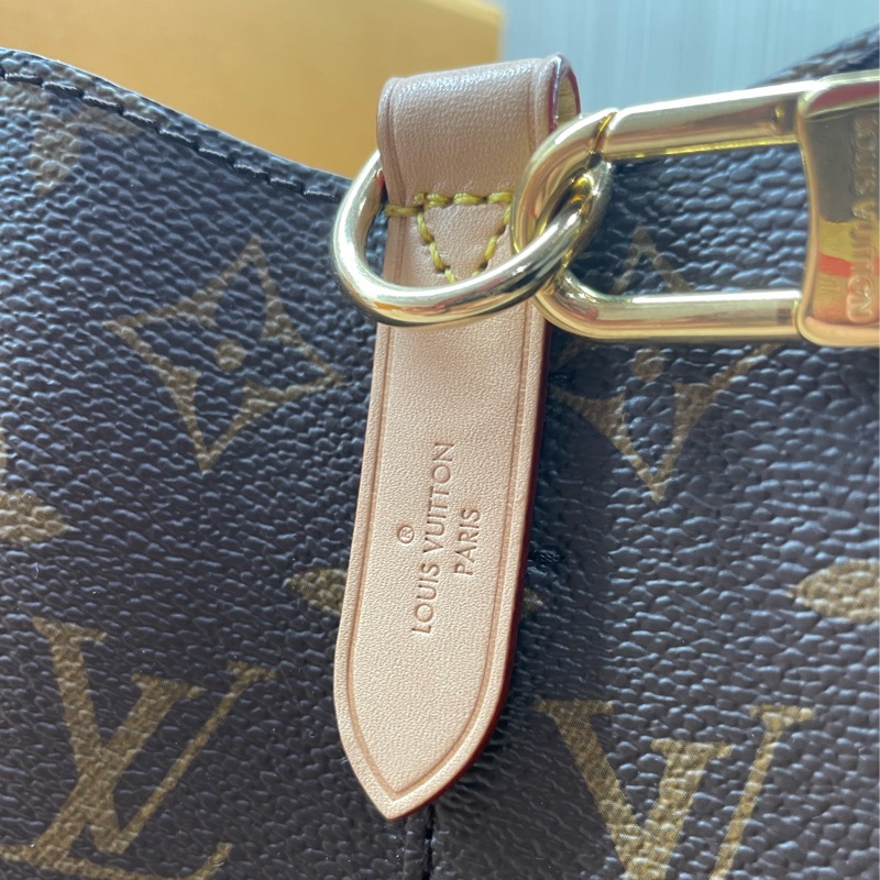 LV Néonoé BB M46581 經典老花小水桶-28