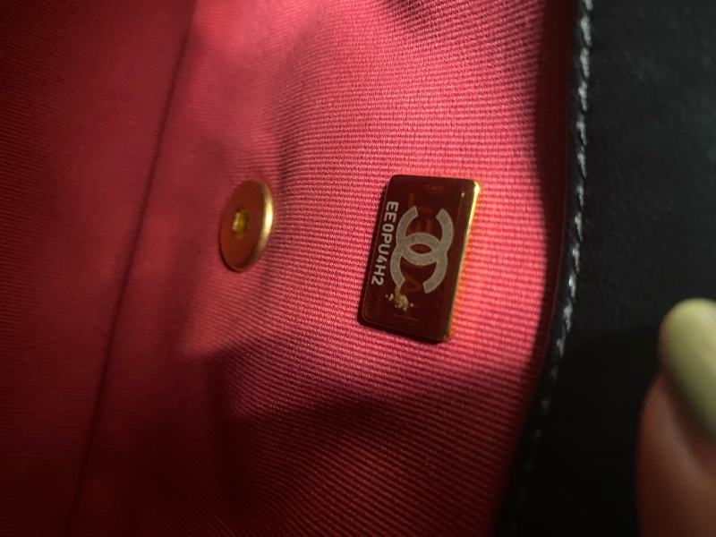 Chanel 珍珠鏈風衣調節釦 羊皮方胖子(芯片款）-21