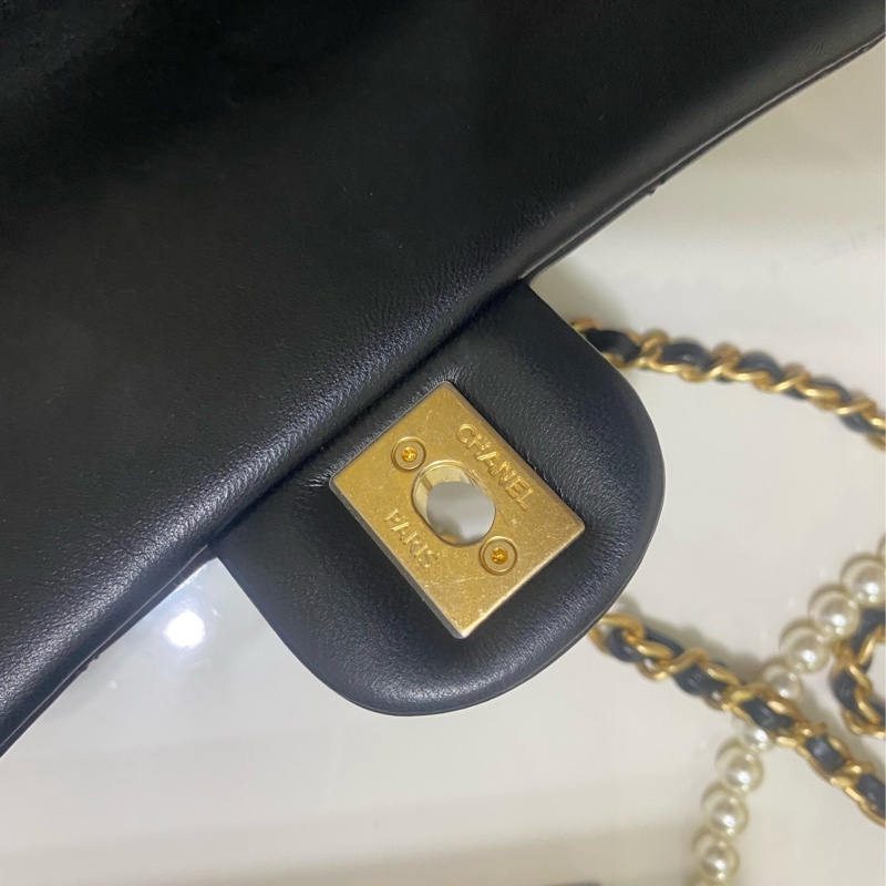 Chanel 珍珠鏈風衣調節釦 羊皮方胖子(芯片款）-22