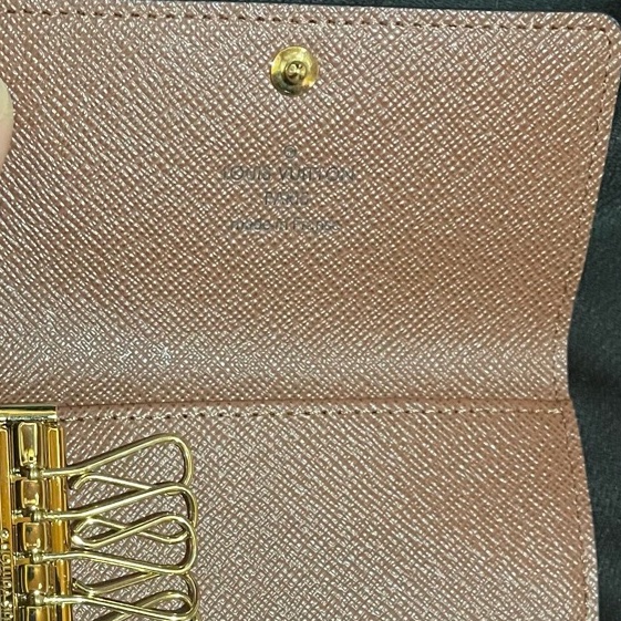 LOUIS VUITTON 路易威登 6勾原花三折鑰匙包-38