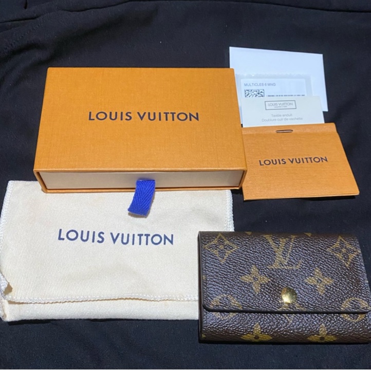 LOUIS VUITTON 路易威登 6勾原花三折鑰匙包-39