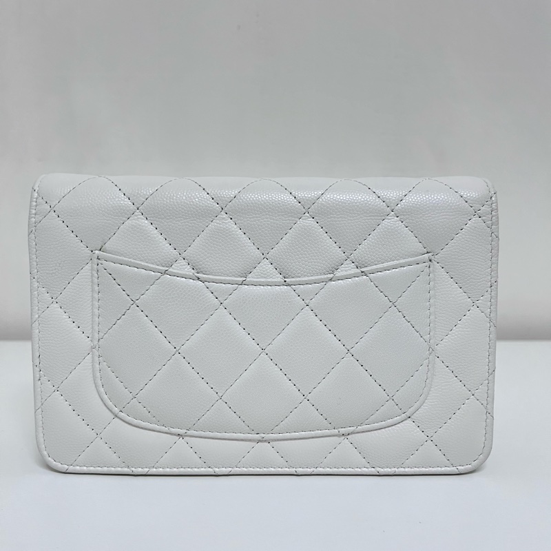 Chanel 23A 白色水鑽woc-6