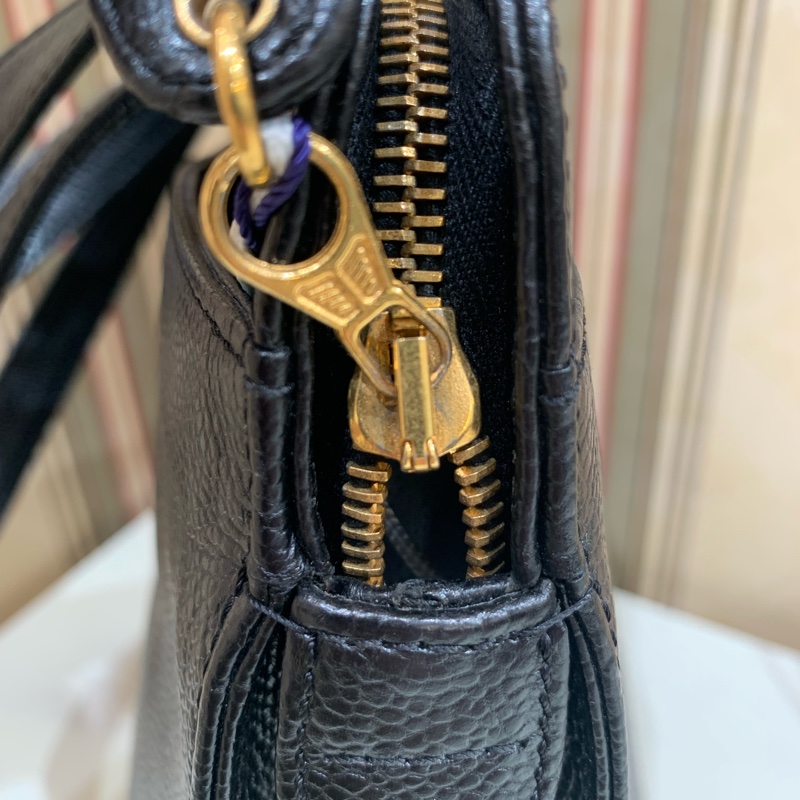 Chanel  中古黑金牛刺繡Logo手提包 30*23.5*11cm-11