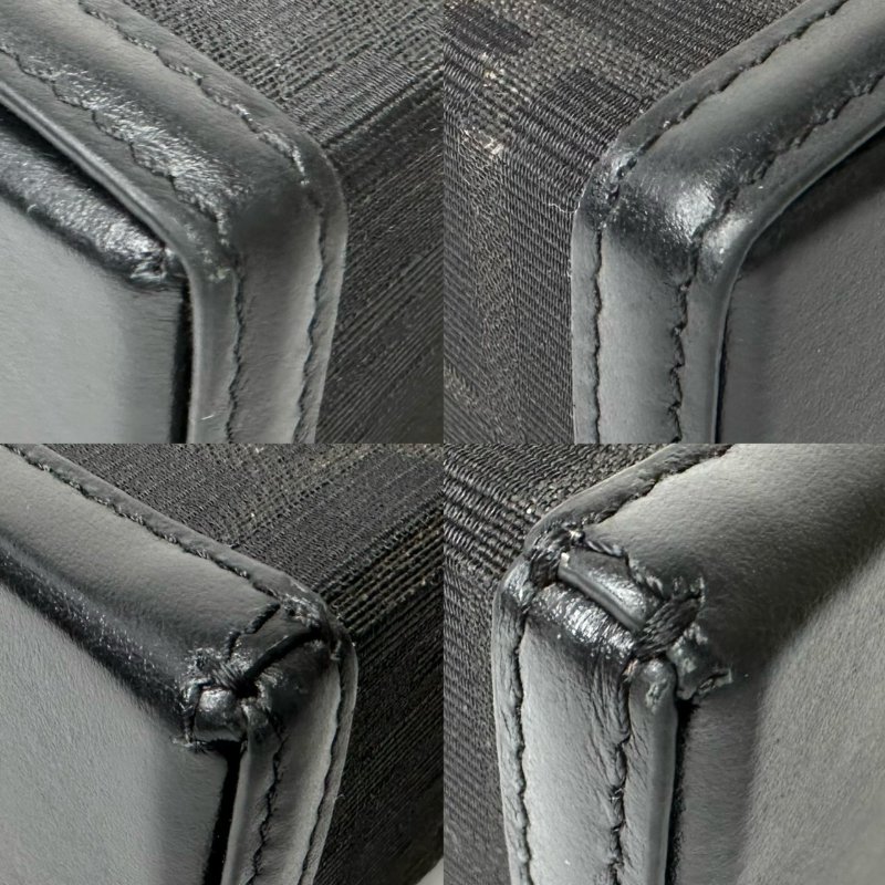 FENDI Soft Trunk Baguette盒包-14