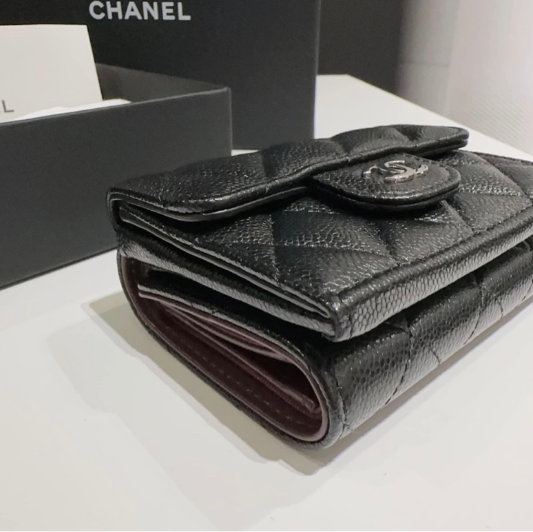 香奈兒Chanel 經典荔枝皮口蓋黑銀三折皮夾-9