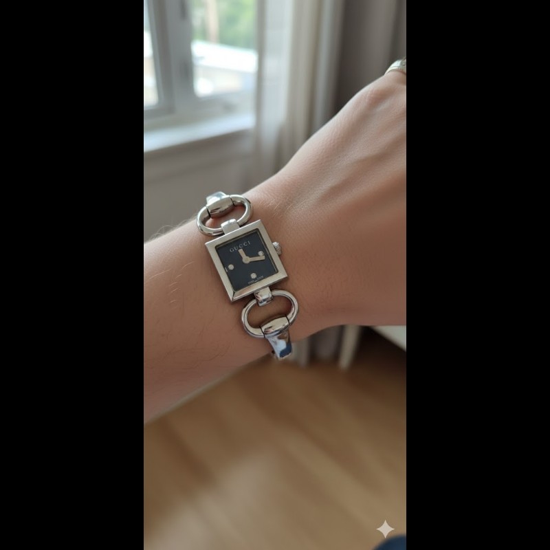 Gucci 120 美鑽方形女士腕錶-8