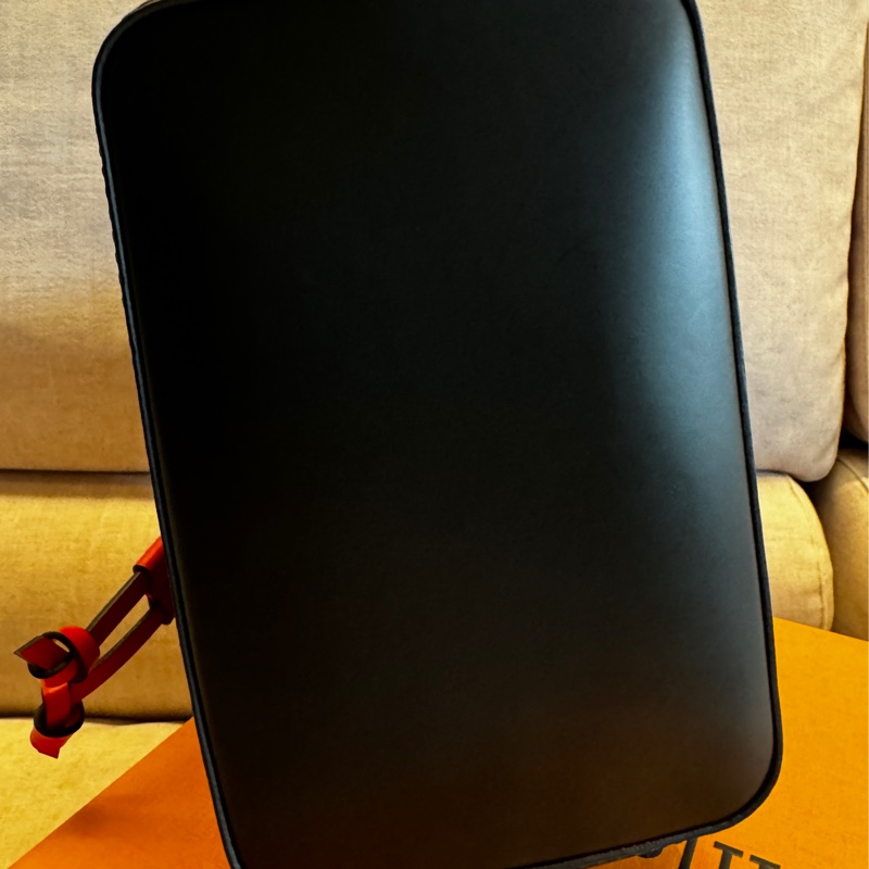 LV NeoNoe 水桶包 台灣專櫃正品 Louis Vuitton-4