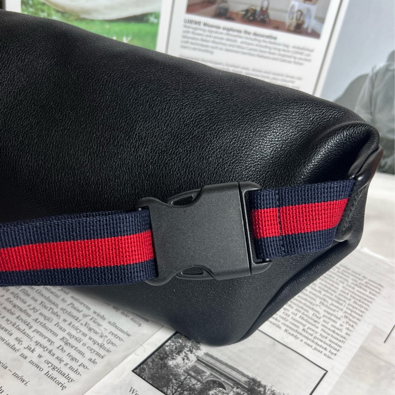 Gucci限量塗鴉款腰包 大-10