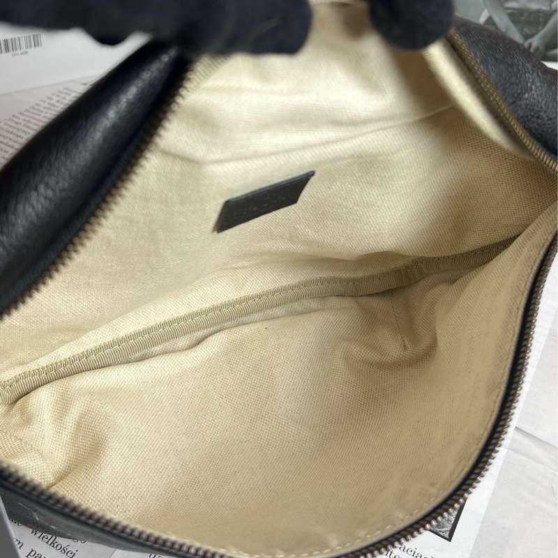 Gucci限量塗鴉款腰包 大-13