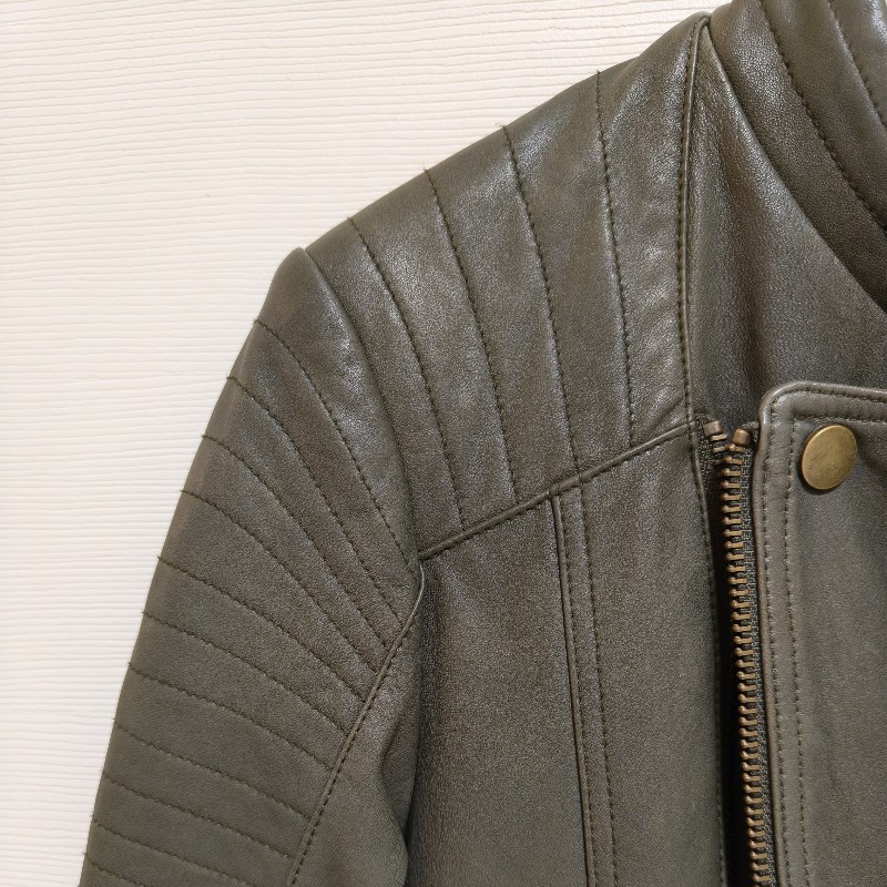 MOMA軍綠刷舊💯%綿羊皮騎士外套-13