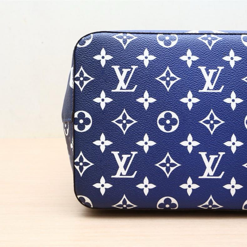 LOUIS VUITTON(路易威登) NONO 水桶包 中號 26 藍色 PVC 銀扣 2020 紮染漸變-3