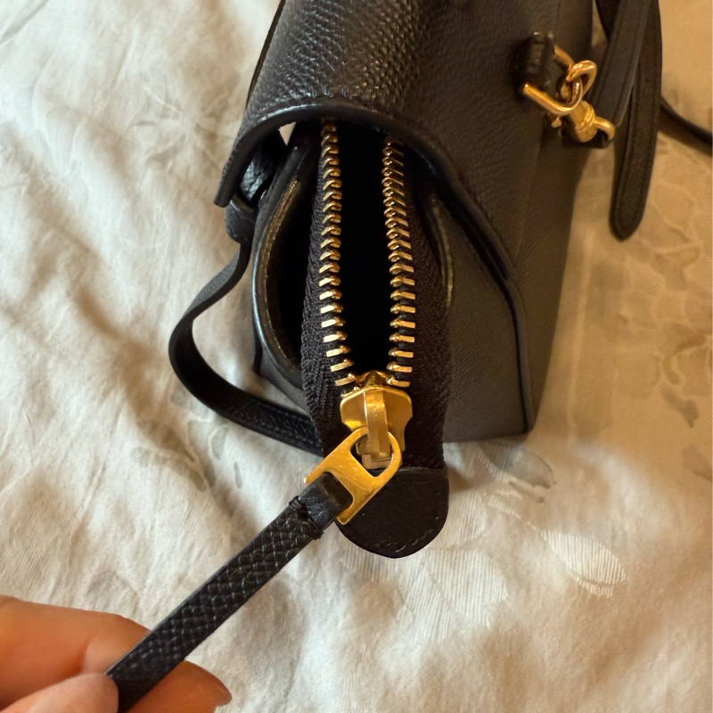 Celine Belt Nano 鯰魚包-16